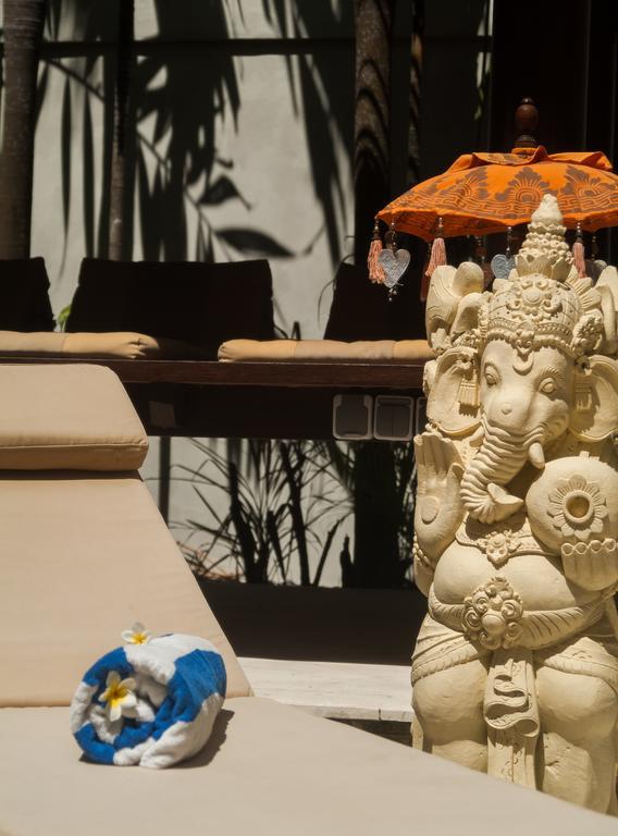 Bali Holiday Villas - La Playa Seminyak Esterno foto